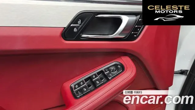 PORSCHE Macan 2.9 S 2023 — photo 19 sur 32