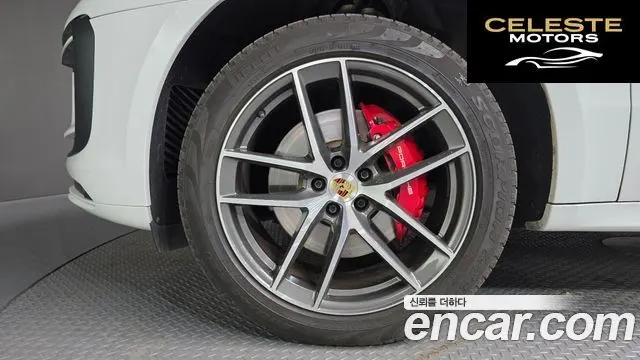 PORSCHE Macan 2.9 S 2023 — photo 5 sur 32