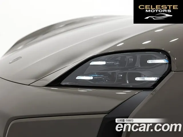 PORSCHE Taycan Turbo 2025 — photo 11 sur 26