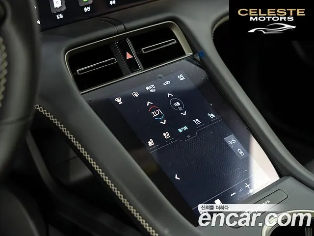 PORSCHE Taycan Turbo 2025 — photo 18 sur 26