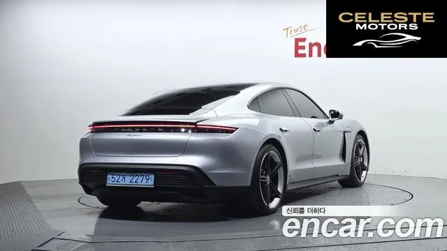 PORSCHE Taycan 2022 — photo 2 sur 36