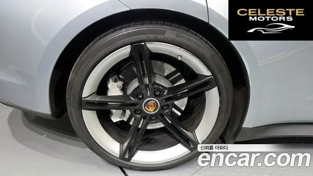 PORSCHE Taycan 2022 — photo 5 sur 36
