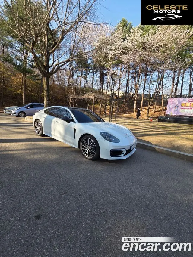 PORSCHE Panamera (971) 2.9 4S 2018 — photo 13 sur 26