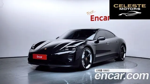 PORSCHE Taycan GTS 2022 — photo 23 sur 26
