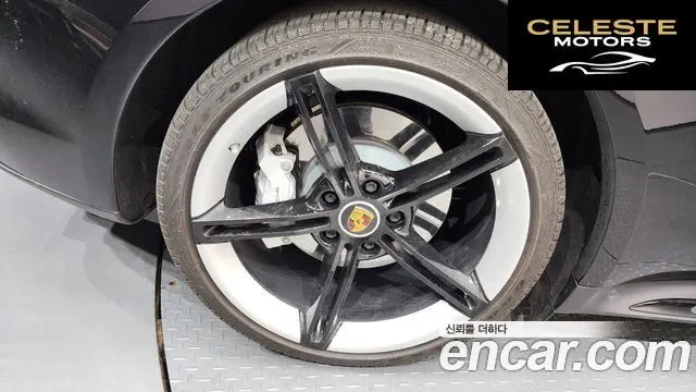 PORSCHE Taycan GTS 2022 — photo 5 sur 26