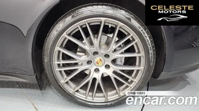 PORSCHE Panamera (971) 2.9 AWD Edition 2024 — photo 7 sur 42