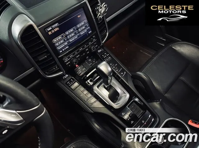 PORSCHE Cayenne 3.0 2014 — photo 13 sur 26
