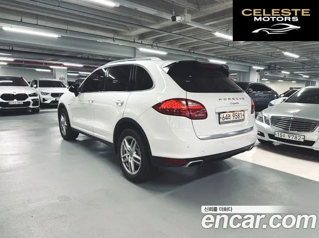 PORSCHE Cayenne 3.0 2014 — photo 2 sur 26