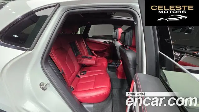 PORSCHE Macan 2.9 S 2023 — photo 25 sur 32