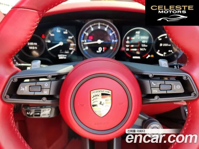 PORSCHE 911 (992) Carrera 4 Cabriolet 2024 — photo 13 sur 25