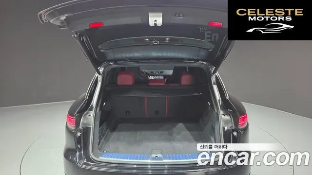 PORSCHE Cayenne (PO536) 3.0 2020 — photo 26 sur 32