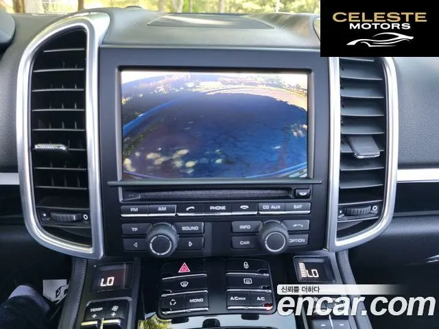 PORSCHE Cayenne 3.6 2012 — photo 11 sur 26