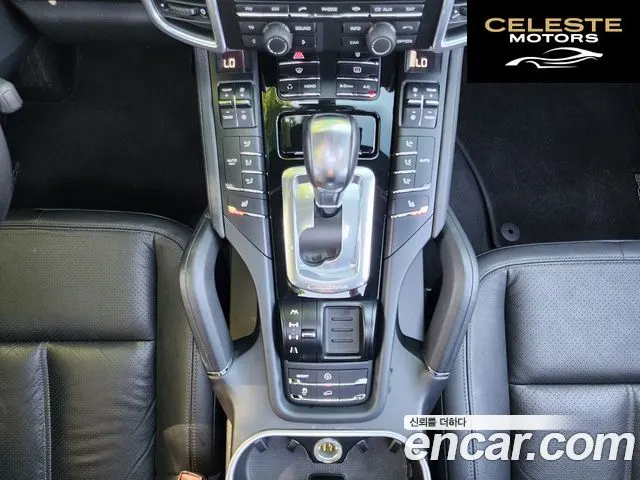 PORSCHE Cayenne 3.6 2012 — photo 13 sur 26