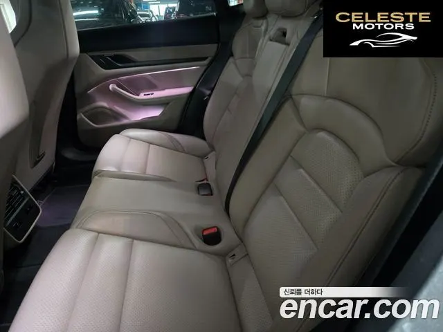 PORSCHE Taycan 2022 — photo 12 sur 19