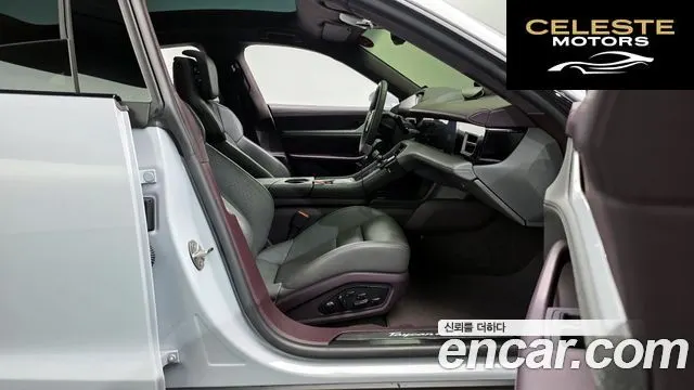 PORSCHE Taycan 4S 2021 — photo 16 sur 36
