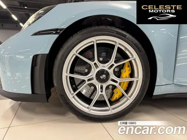 PORSCHE 911 (992) GT3 Touring 2025 — photo 15 sur 23
