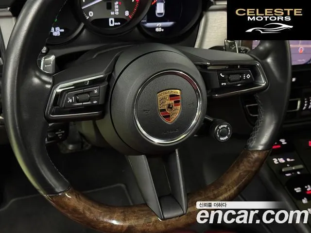 PORSCHE Macan 2.9 S 2023 — photo 11 sur 26