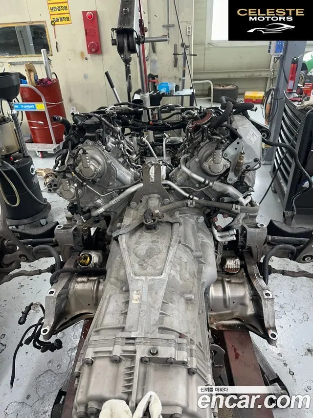 PORSCHE Panamera (971) 2.9 4S 2018 — photo 19 sur 20