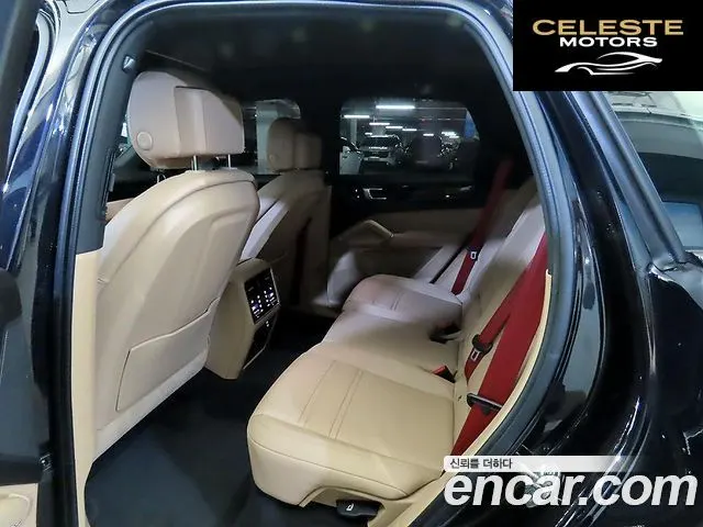 PORSCHE Cayenne (PO536) 3.0 2022 — photo 24 sur 26