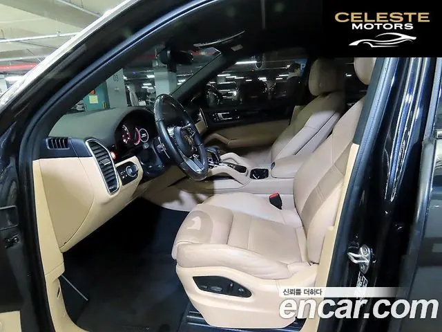 PORSCHE Cayenne (PO536) 3.0 2022 — photo 6 sur 26