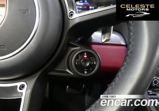 PORSCHE 718 Cayman 4.0 GTS 2022 — photo 16 sur 26