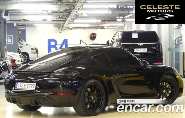 PORSCHE 718 Cayman 4.0 GTS 2022 — photo 2 sur 26
