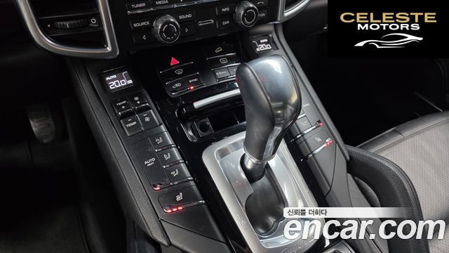 PORSCHE Cayenne 3.0 2016 — photo 9 sur 20