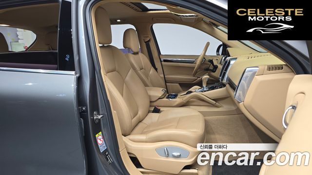 PORSCHE Cayenne 3.0 2012 — photo 15 sur 31