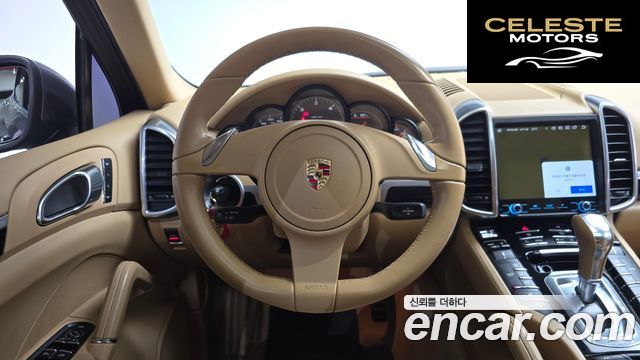 PORSCHE Cayenne 3.0 2012 — photo 18 sur 31