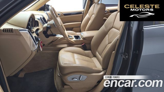 PORSCHE Cayenne 3.0 2012 — photo 29 sur 31