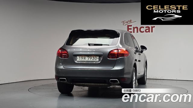 PORSCHE Cayenne 3.0 2012 — photo 3 sur 31