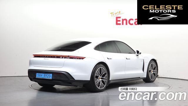 PORSCHE Taycan 2022 — photo 2 sur 32