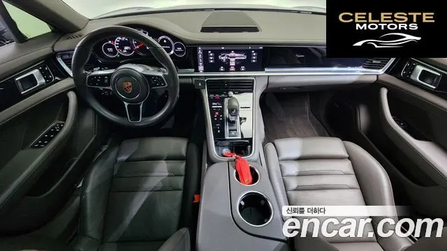 PORSCHE Panamera (971) 2.9 4S 2018 — photo 10 sur 35