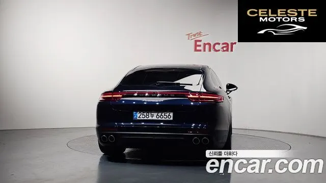 PORSCHE Panamera (971) 2.9 4S 2018 — photo 4 sur 35