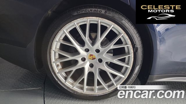 PORSCHE Panamera (971) 3.0 AWD 2018 — photo 5 sur 20