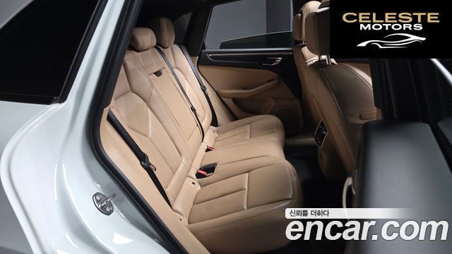 PORSCHE Macan 2.0 2021 — photo 12 sur 26