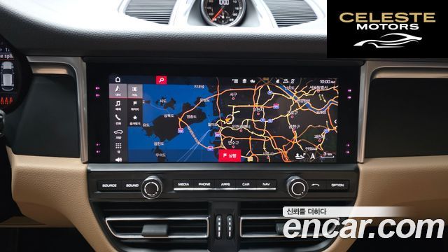 PORSCHE Macan 2.0 2021 — photo 14 sur 26
