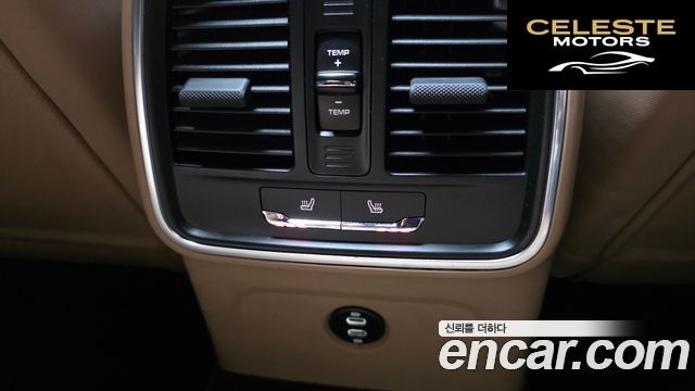 PORSCHE Macan 2.0 2021 — photo 19 sur 26