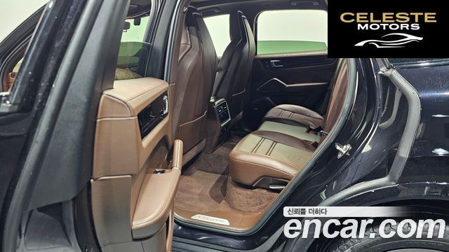 PORSCHE Cayenne (PO536) 3.0 2020 — photo 16 sur 31