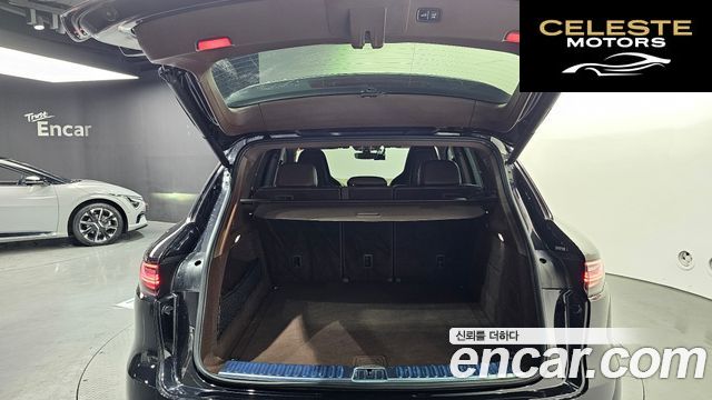 PORSCHE Cayenne (PO536) 3.0 2020 — photo 26 sur 31