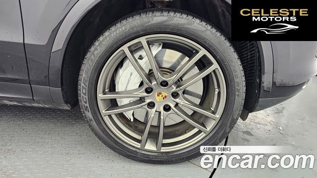 PORSCHE Cayenne (PO536) 3.0 2020 — photo 7 sur 31