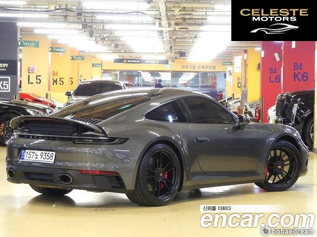 PORSCHE 911 (992) Carrera 4 GTS 2023 — photo 3 sur 20