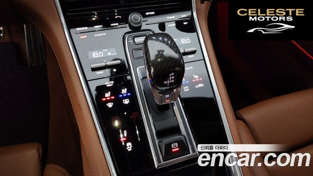 PORSCHE Panamera (971) 4.0 GTS 2020 — photo 12 sur 37