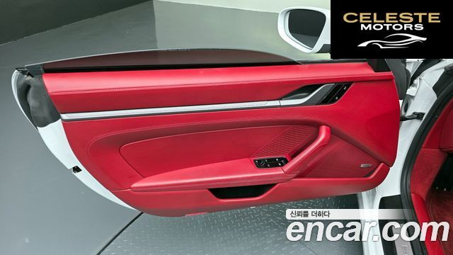 PORSCHE 911 (992) Carrera 4 2020 — photo 14 sur 37