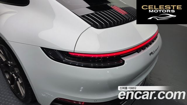 PORSCHE 911 (992) Carrera 4 2020 — photo 9 sur 37