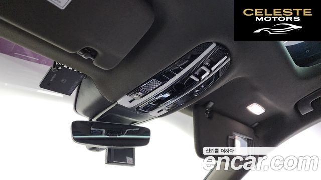 PORSCHE Panamera (971) 2.9 4S 2018 — photo 26 sur 35