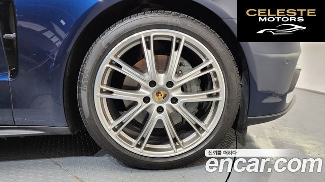 PORSCHE Panamera (971) 2.9 4S 2018 — photo 7 sur 35