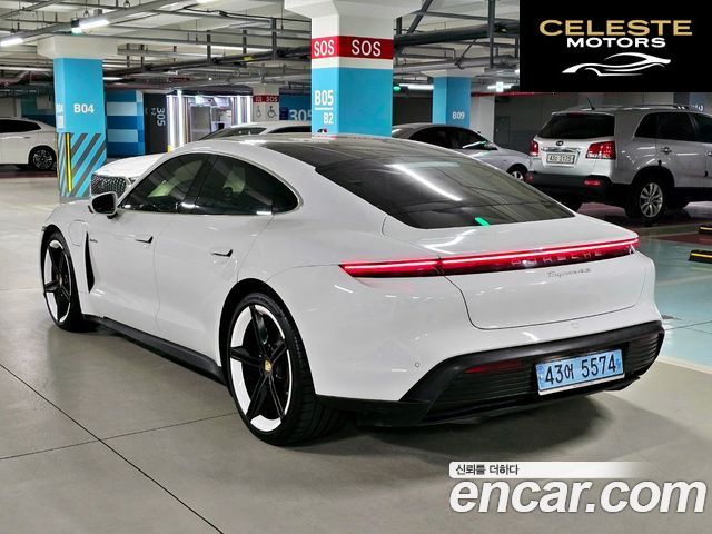 PORSCHE Taycan 4S 2021 — photo 6 sur 26