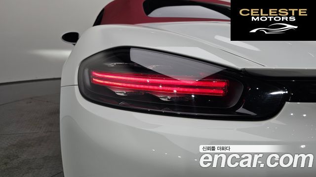 PORSCHE 718 Boxster S 2.5 2018 — photo 8 sur 31