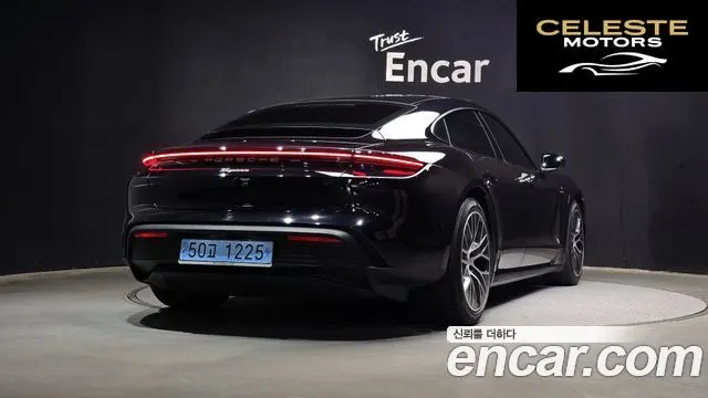 PORSCHE Taycan 2025 — photo 2 sur 30